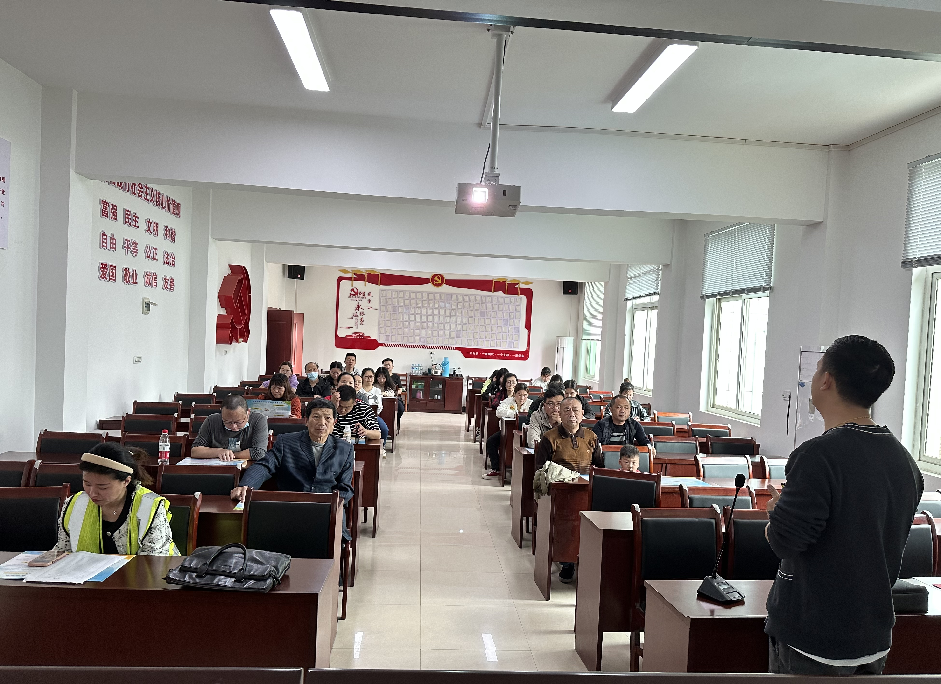 圖片1.png 圖片1.png